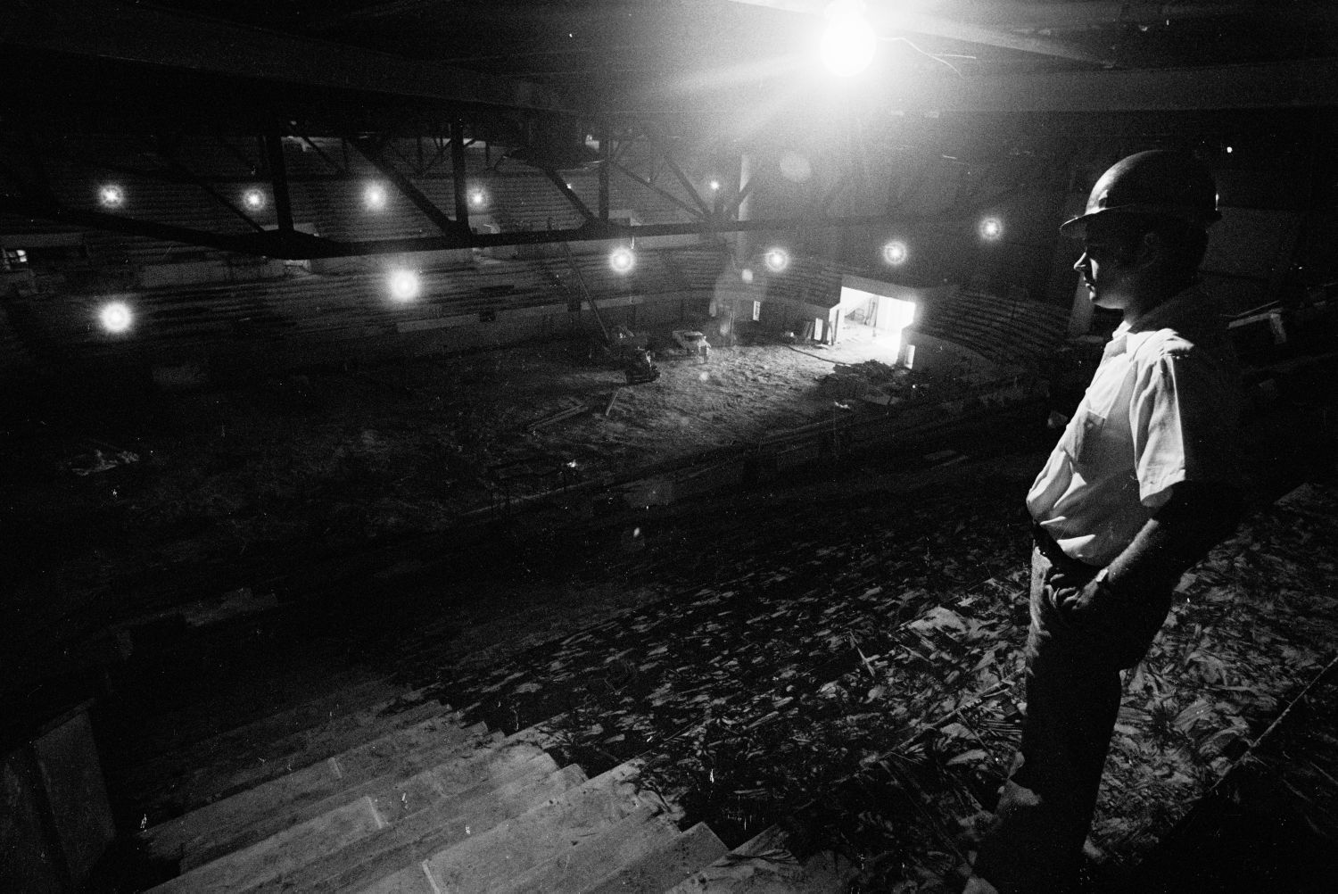 Construction on Metra, September 1975